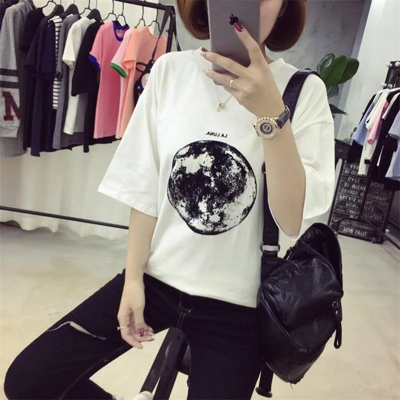 Women's Summer Personality Planet Moon Printed Loose Slim T-Shirts